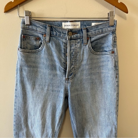 Aritzia Denim Forum The Yoko High Rise Slim 26L - Picture 8 of 14